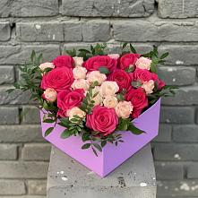 Цветочная композиция из Розы в коробке #REPLACE_PRED# Панахесе