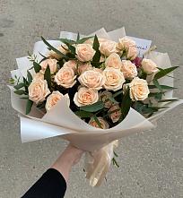 Букет Кремовые розы Латте в Панахесе