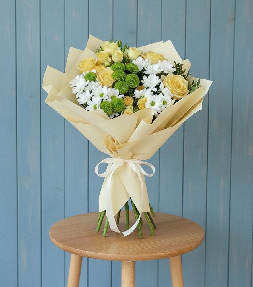 Букет цветов из: Хризантемы и Розы в Панахесе