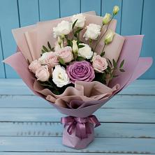 Букет цветов из:  Розы и Лизиантусы в Панахесе