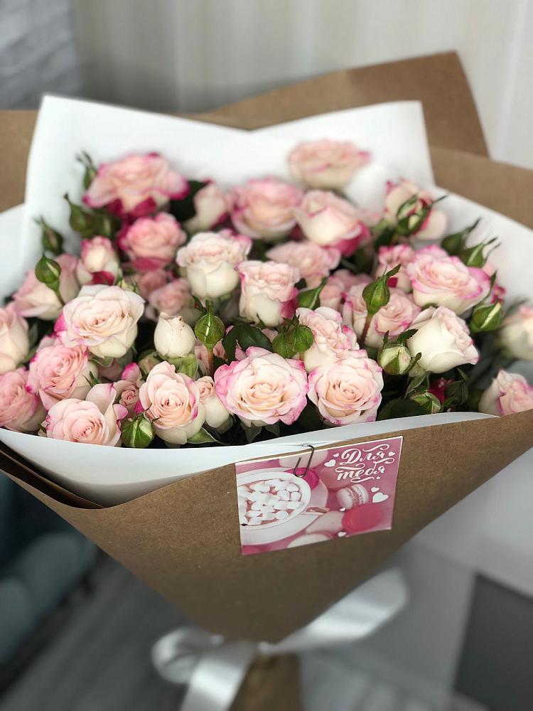 Букет цветов из: Розы в Панахесе