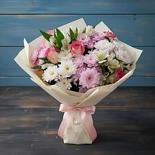 Букет цветов из:  Хризантемы, Альстромерии и Розы в Панахесе