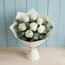 Букет Белые розы в Эвкалипте в Панахесе